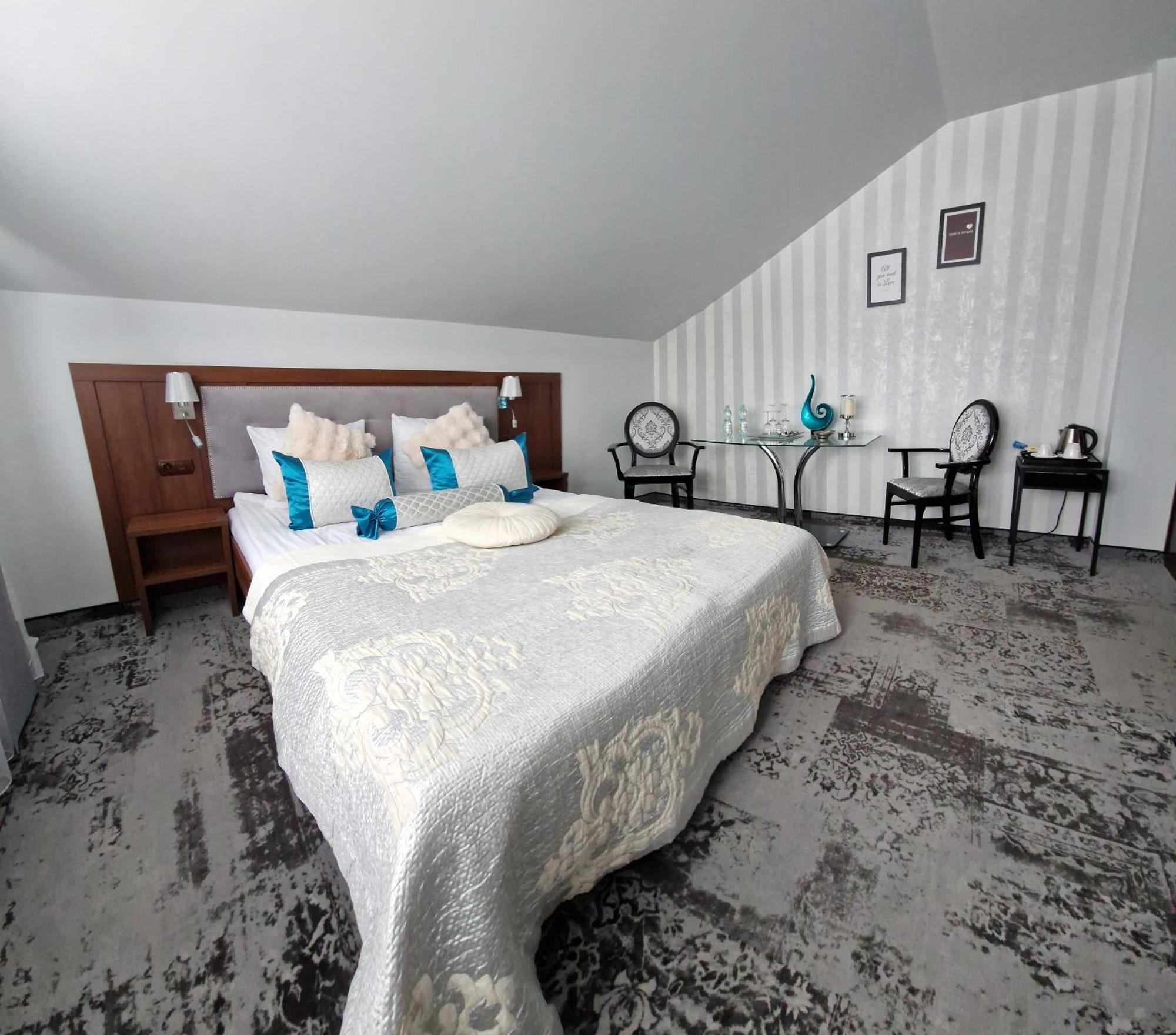 Hotel Cynamon à Nowy Sącz Extérieur photo