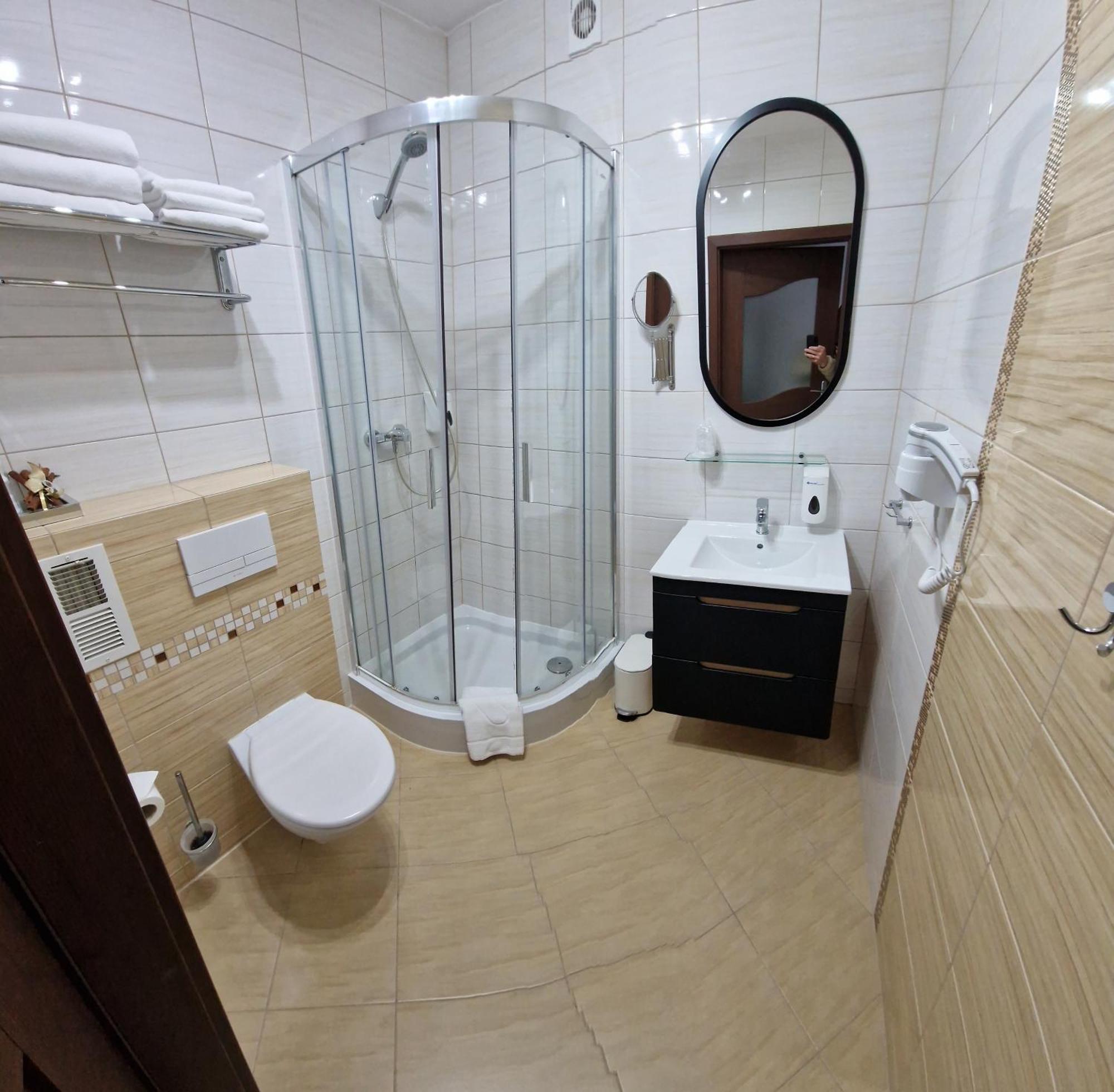 Hotel Cynamon à Nowy Sącz Extérieur photo